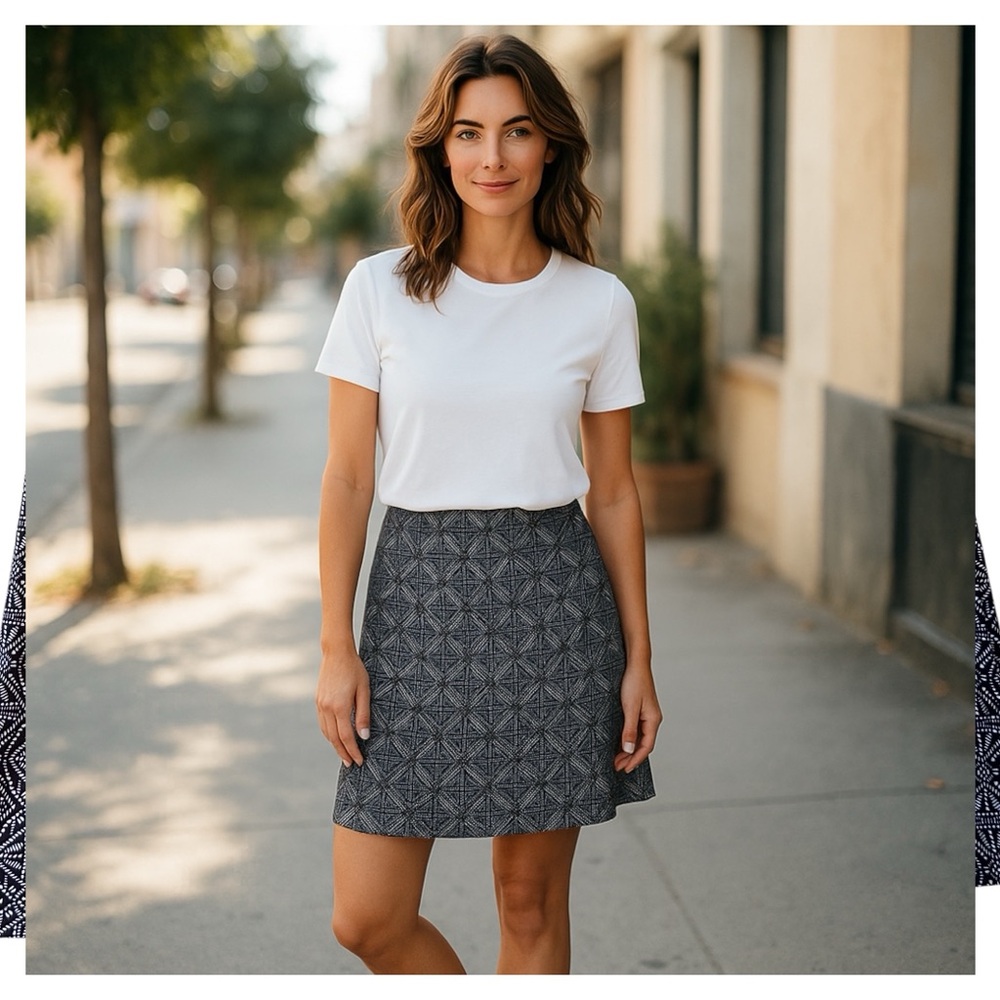 Ripskirt Hawaii Black and White Mini Skater Skirt